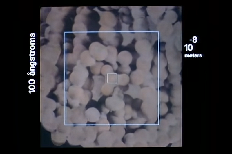 At the Atomic Scale in the Powers of Ten