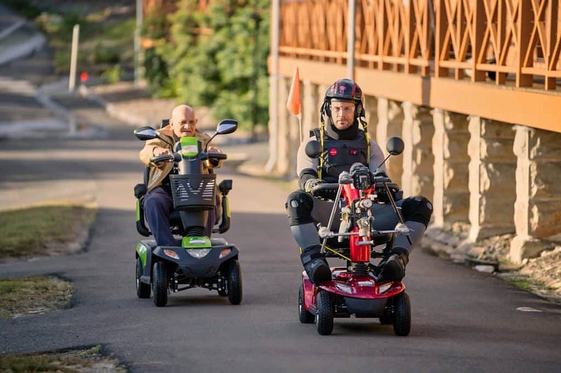 In one experiment, Chris Hemsworth projected himself ageing by strapping devices that would represent his actual self when he was much older. Designers too can simulate whether their design fits the hands of their older selves. (image source: Nat Geo)
