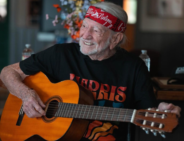 Issue #75: DRTI Election Day Distractions and Playlists