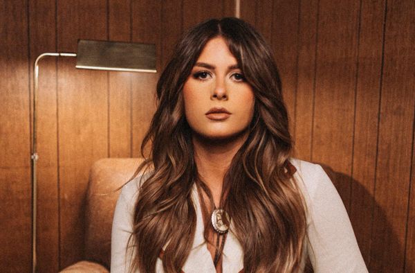 Issue #84: Meet the 6 Solo Women Artists on the Country Charts