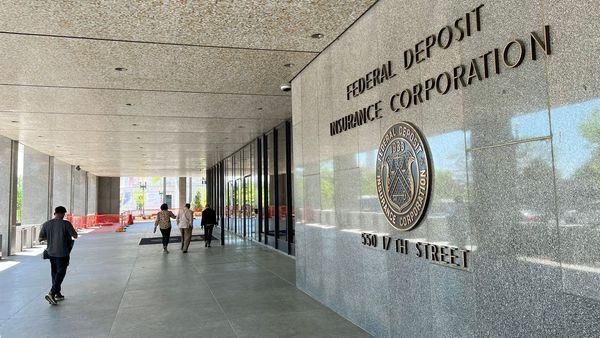 FDIC Rescinds Crypto Banking Guidance