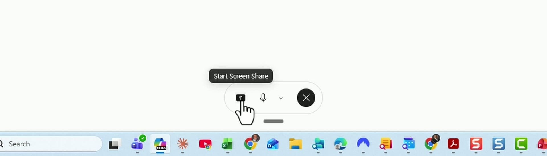 Start Screen Share tooltip on the first button of the Copilot voice chat toolbar