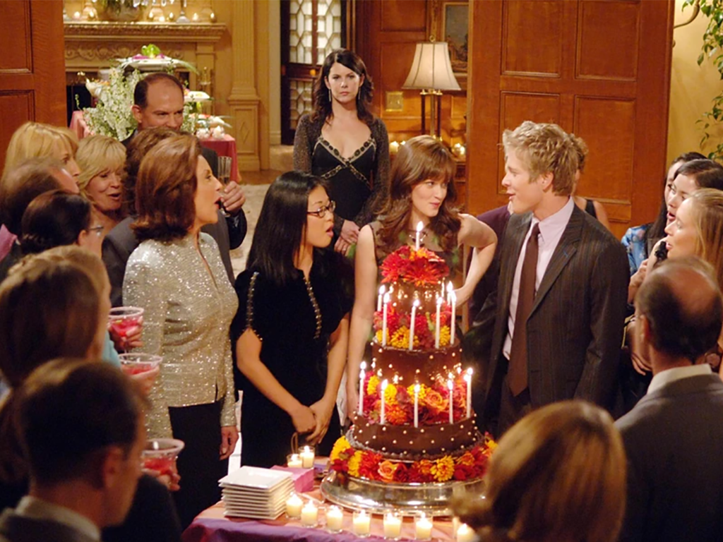 rory gilmore 21st birthday dress Twenty-One is the Loneliest Number | Gilmore Girls