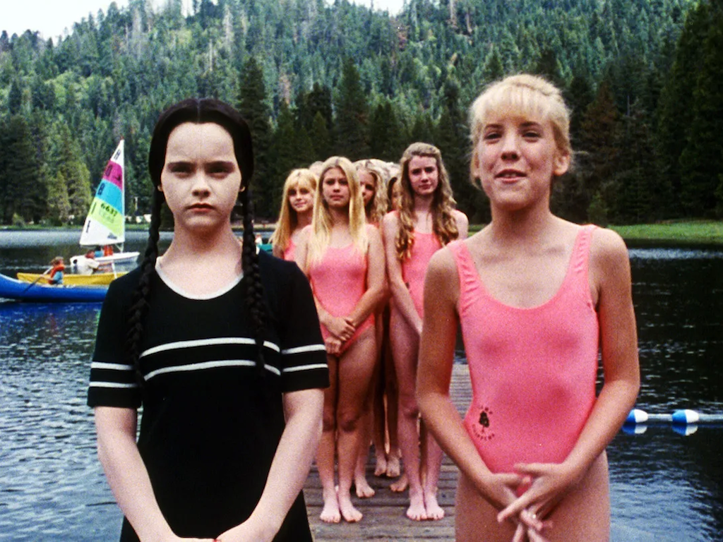 Friday Night Dinner, 8.1.25