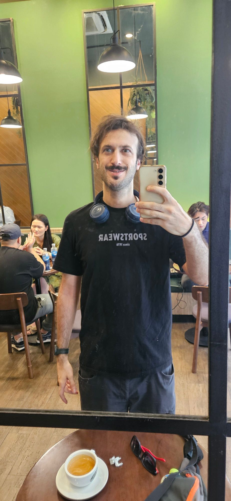 The Line Between Bold and Needy: How to Push Without Chasing