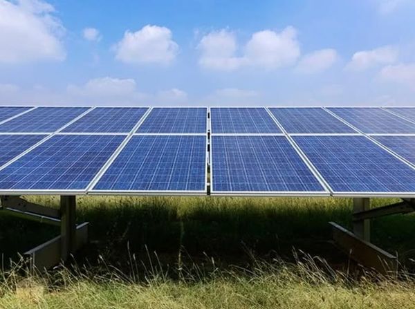 SEMINOLE NATION OF OKLAHOMA SET TO INSTALL COMMERCIAL SOLAR PROJECT Project Highlights Tribe’s Transition Toward Energy Sovereignty