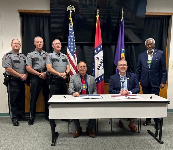 Choctaw Nation and Fort Smith Police Department Sign Historic Cross-Deputization Agreement