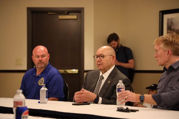Chickasaw Nation's Anoatubby will retire after 39 years leading tribe