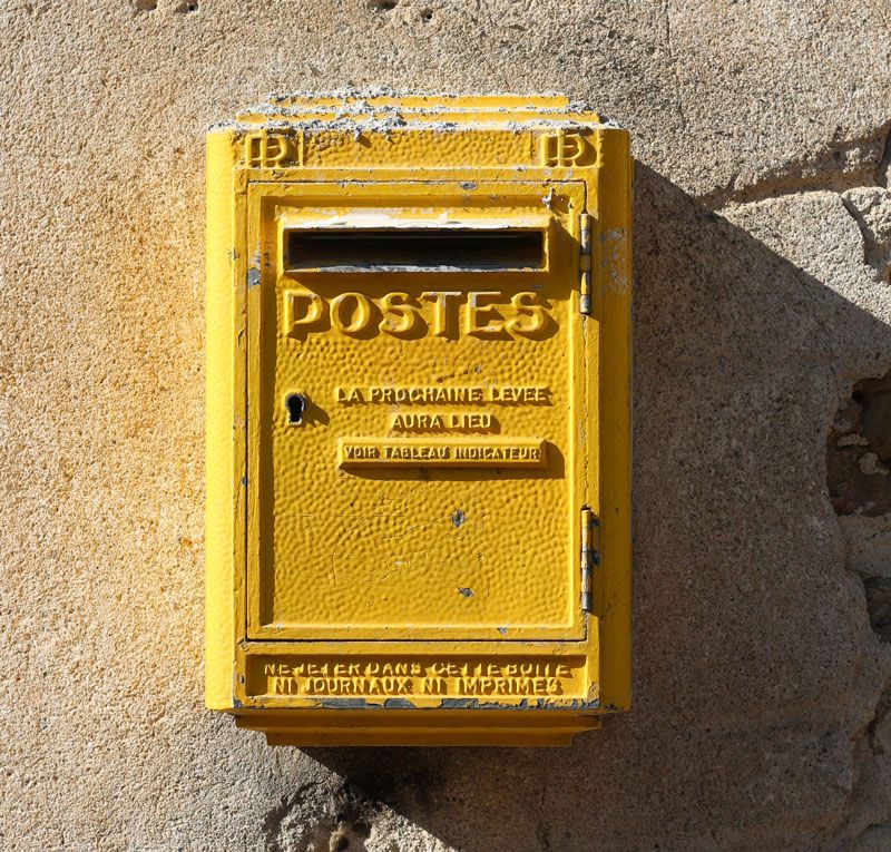 It was on a lovely and sunny day in Trèbes in France. I found these lonely and lost mailbox on the wall of an old house.
Looks so beautiful.
