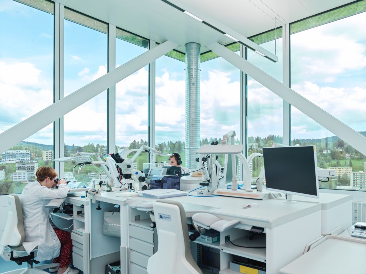Emploi horlogerie Suisse technologie bien-être au travail