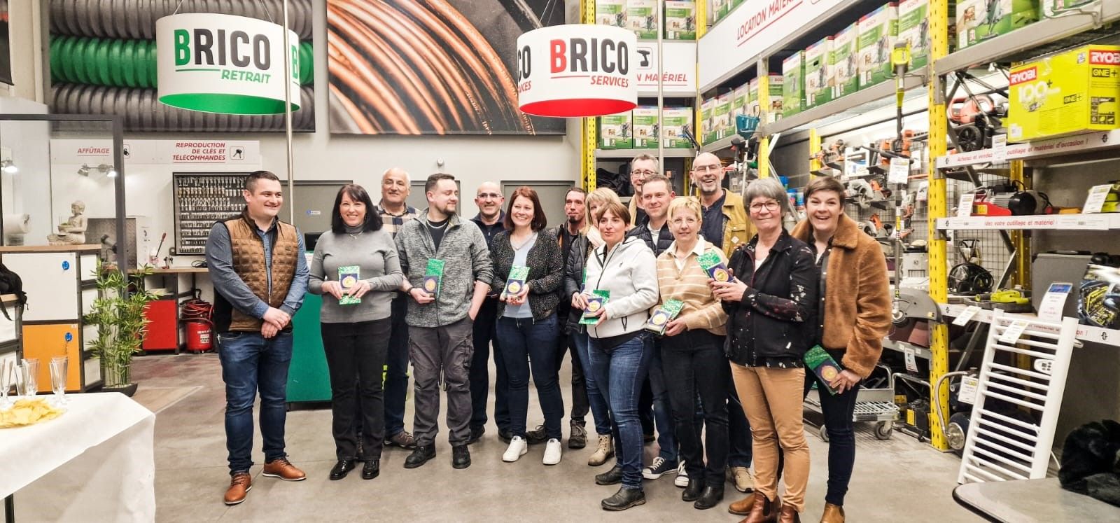 L'Entrepôt du Bricolage, c'est avant tout un esprit d'équipe.