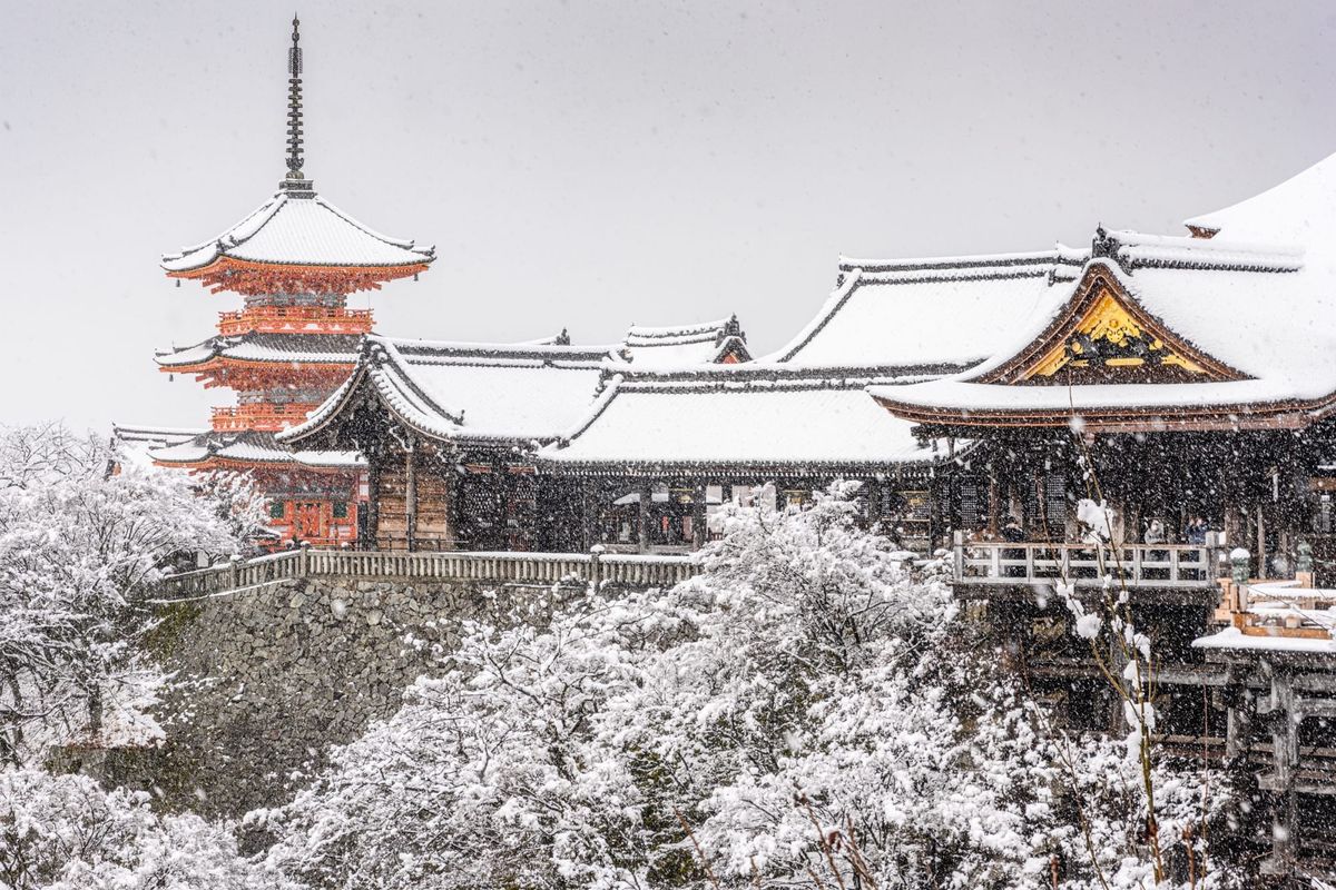 Ein touristischer Hotspot: Der Tempel Kiyomizudera in Kyoto im Winter.