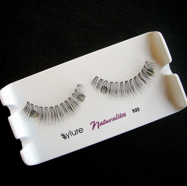 Nicht nur der Frau vorbehalten: Künstliche Wimpern.