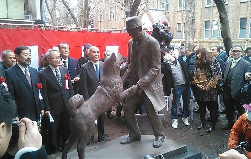 Das neue Denkmal für Hachiko