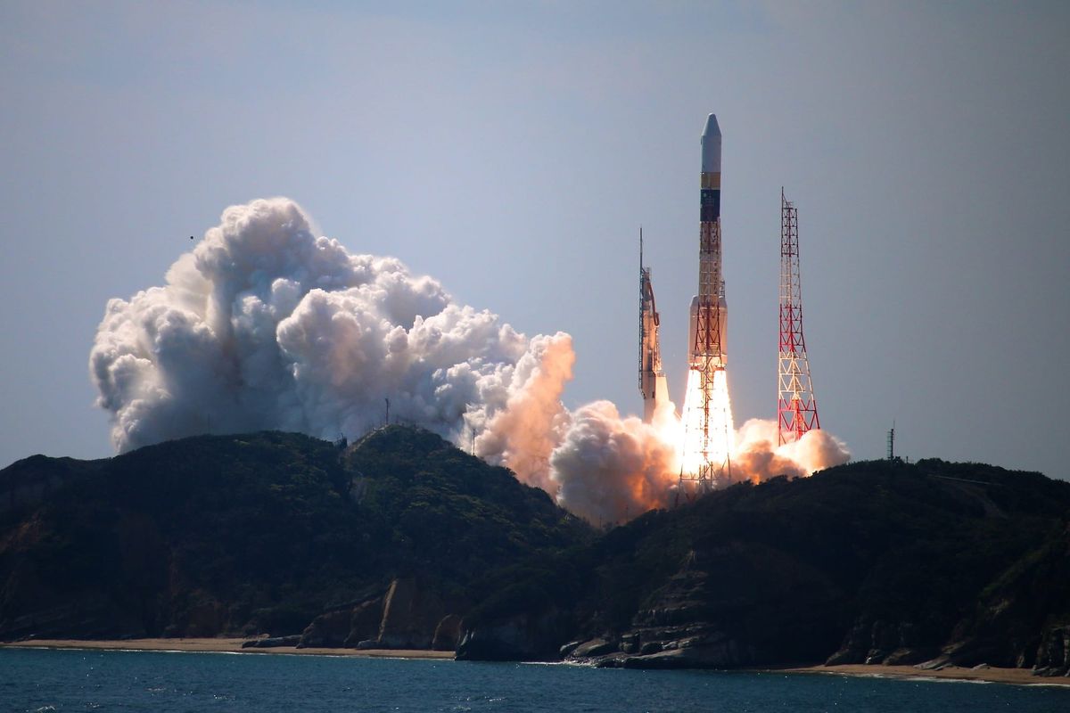 Start einer H2A-Trägerrakete im Tanegashima Space Center.