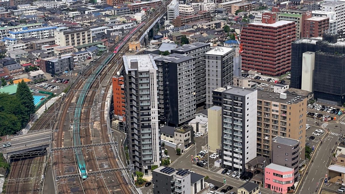 Die Züge des Akita- und Tohoku-Shinkansen auf einen Blick.