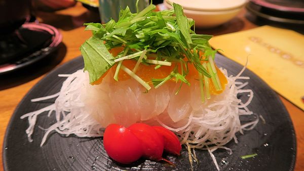 Sushi ohne Reis, dafür mit viel Gemüse.