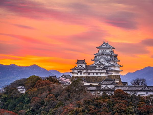 Die Burg von Himeji gegen den Übertourismus