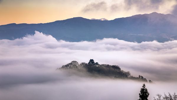 Das Schloss im Himmel