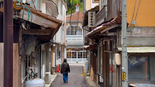 Ein verborgener Badeort mit einer reichen Vergangenheit