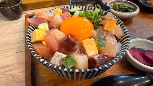 Die Shokudo-Kultur: Japans herzhafte Küche