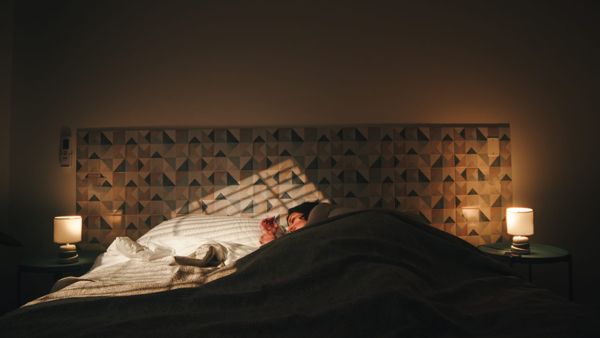 How to Build a Bedtime Routine That Actually Calms Your Mind