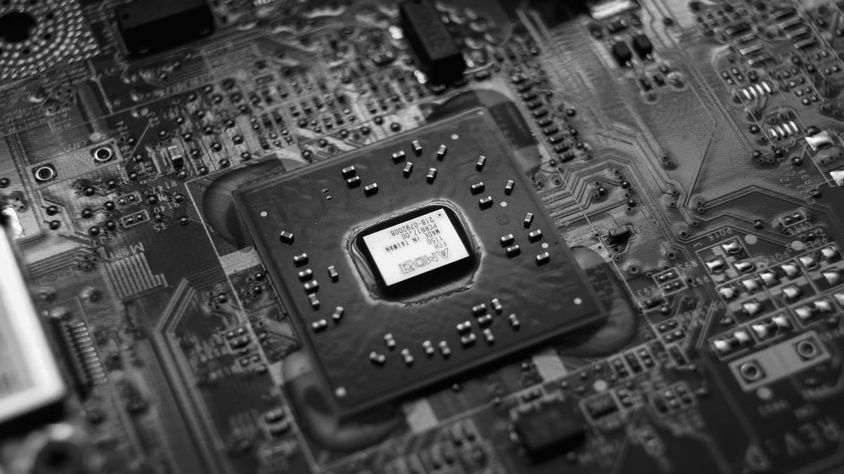 Marvell Technology AI chips and data center infrastructure after fiscal Q2 earnings
