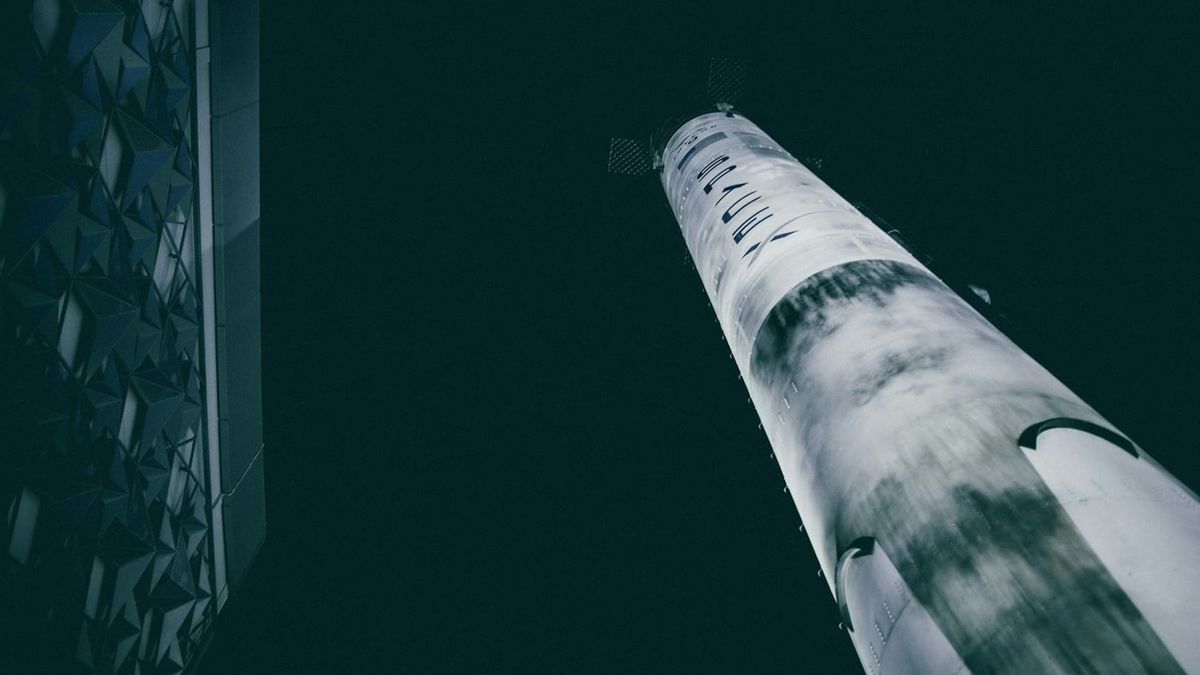 SpaceX and Alphabet AI growth compared as Musk targets $3.5 trillion in revenue