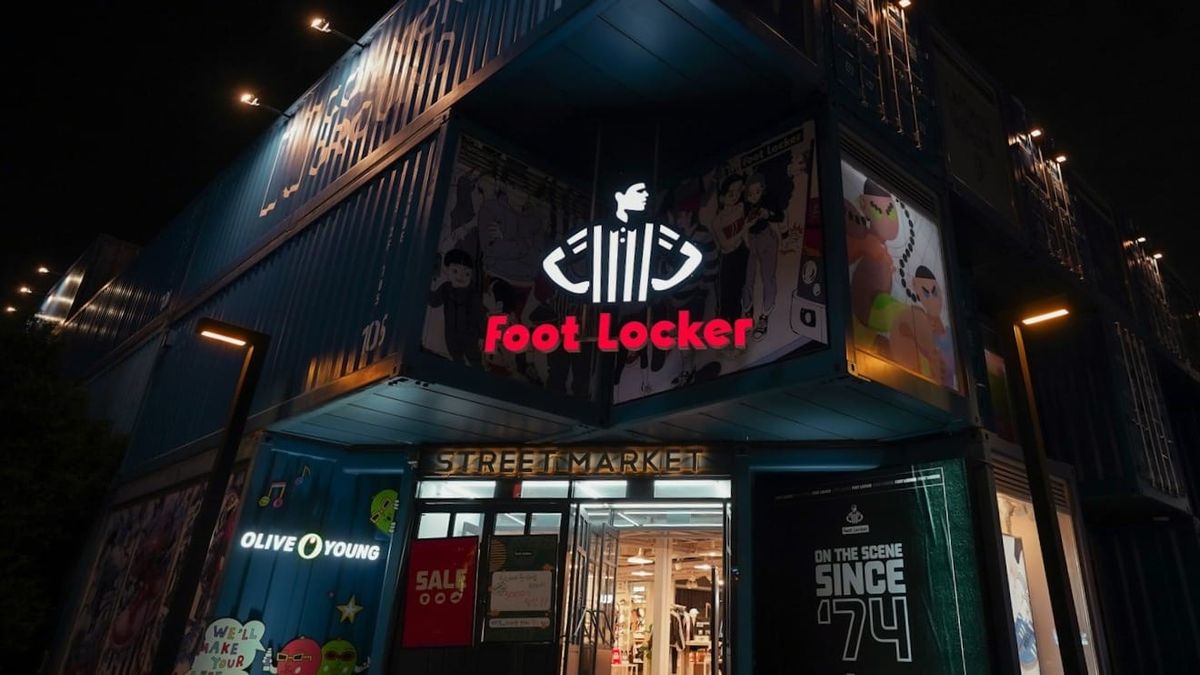 Dick’s Sporting Goods earnings and Foot Locker weakness pressure DKS stock