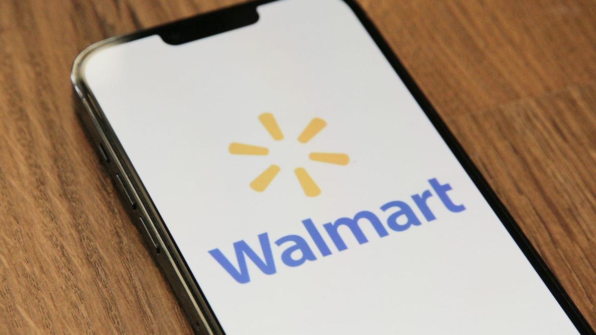 Walmart expands digital marketplace, advertising and delivery as costs rise