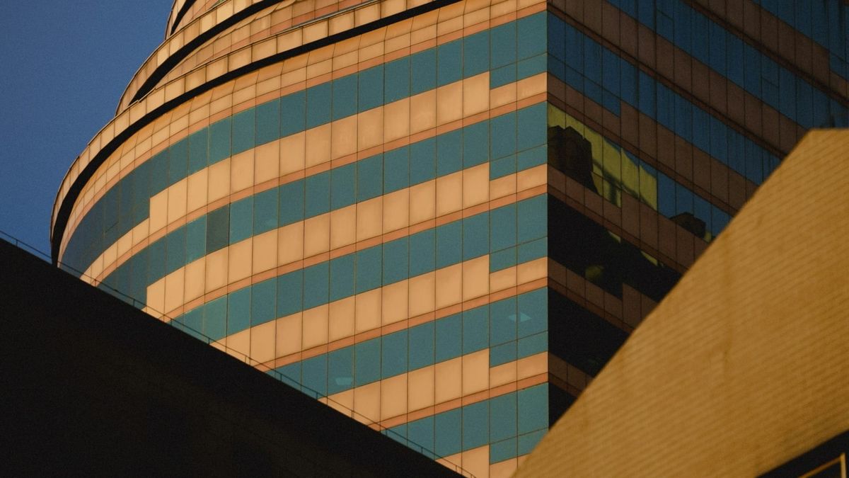 Jefferies earnings highlight record dealmaking and equities alongside weaker fixed income