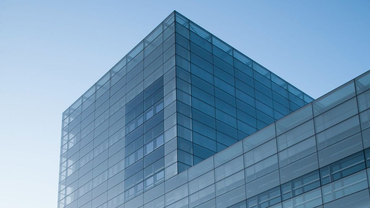 Apogee shares surge after stronger quarterly results and higher fiscal 2027 guidance