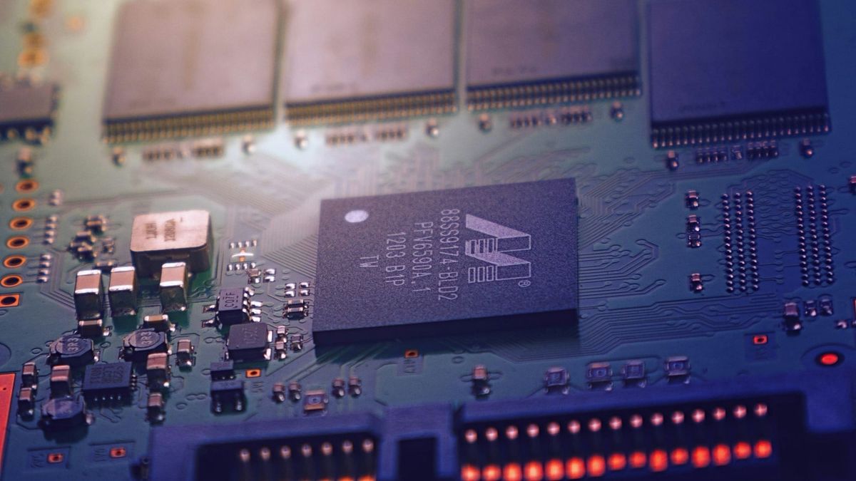 TSMC reports record AI chip earnings as manufacturing expansion and sector volatility weigh on shares