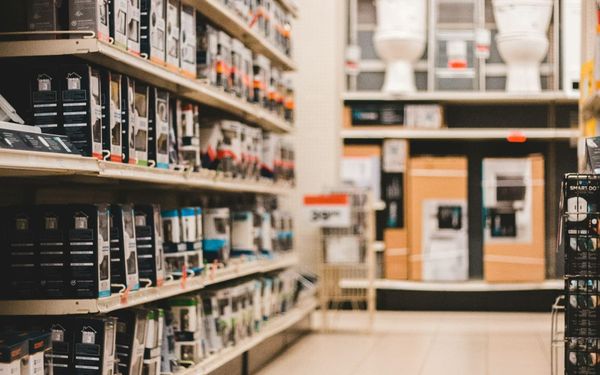 Lowe’s customers shopping for appliances and home improvement products as investors monitor housing demand and retail spending trends