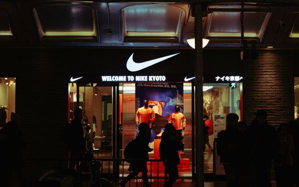 Nike storefront highlighting fiscal Q4 earnings amid ongoing turnaround efforts