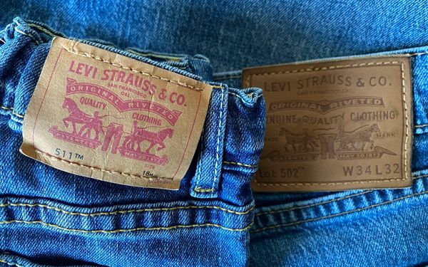 Levi Strauss reports strong quarterly earnings while expanding its direct-to-consumer business