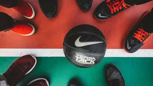Nike stock falls to an 11-year low as China and digital sales pressure its turnaround