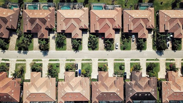 U.S. homebuilders face high mortgage rates as consolidation reshapes the housing industry