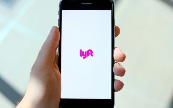 Lyft rideshare growth, partnerships and autonomous vehicles drive record Q2 bookings