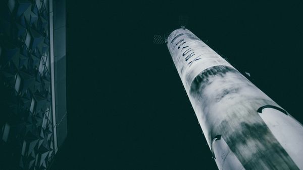 SpaceX and Alphabet AI growth compared as Musk targets $3.5 trillion in revenue