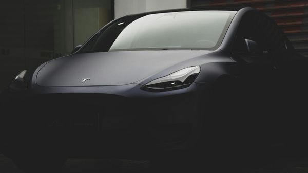 Tesla stock rallies as Cybercab, FSD and solar expansion plans drive investor attention