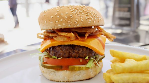 Wendy's square-shaped hamburger patties
