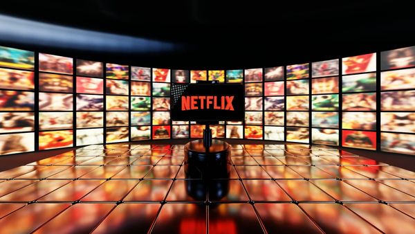 Netflix stock rallies as Bill Ackman returns after a roughly 50% decline