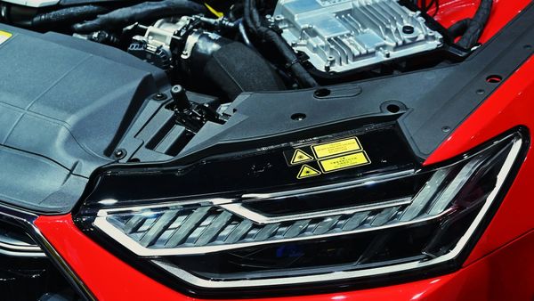 AutoZone earnings beat forecasts as margins expand despite softer quarterly sales