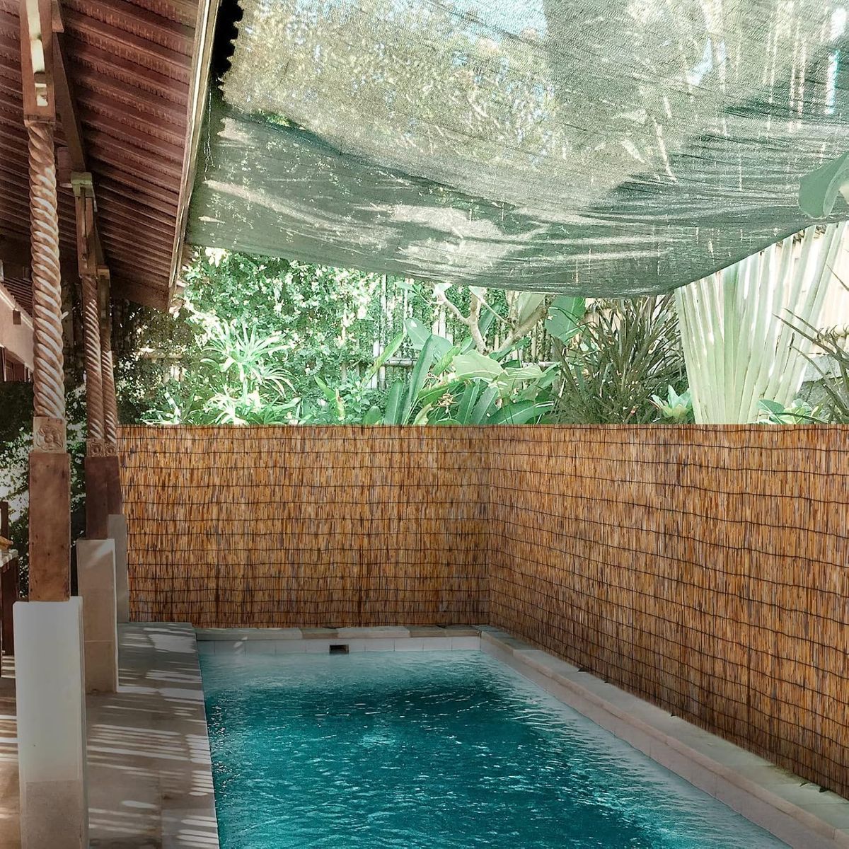 Reed Fencing Rolls: Create a Natural & Private Outdoor Space