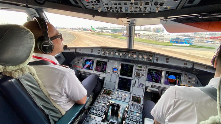 For Anyone Who Works From Home: The Focus Rule Pilots Use Below 10,000 Feet