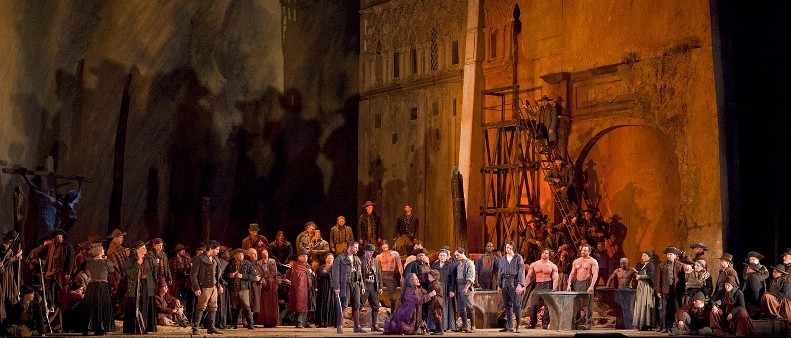 A photo of Il trovatore being performed at the Met