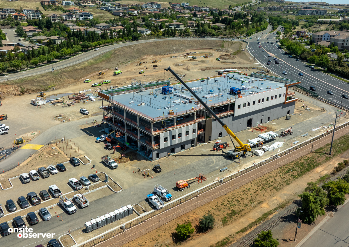 An aerial view shows Sutter Health’s new Folsom care complex taking shape at Broadstone Crossing. Image: Onsite Observer. 