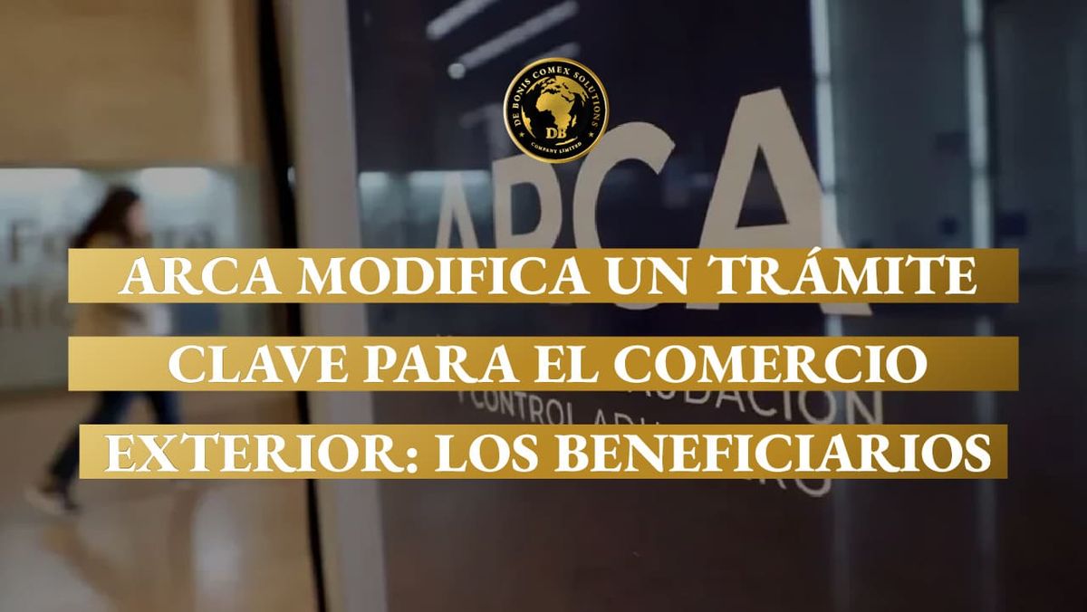Cartel de ARCA en una oficina de atención al público. Representa la simplificación de trámites para empresas operaciones de comercio exterior y exportaciones con cotización internacional.