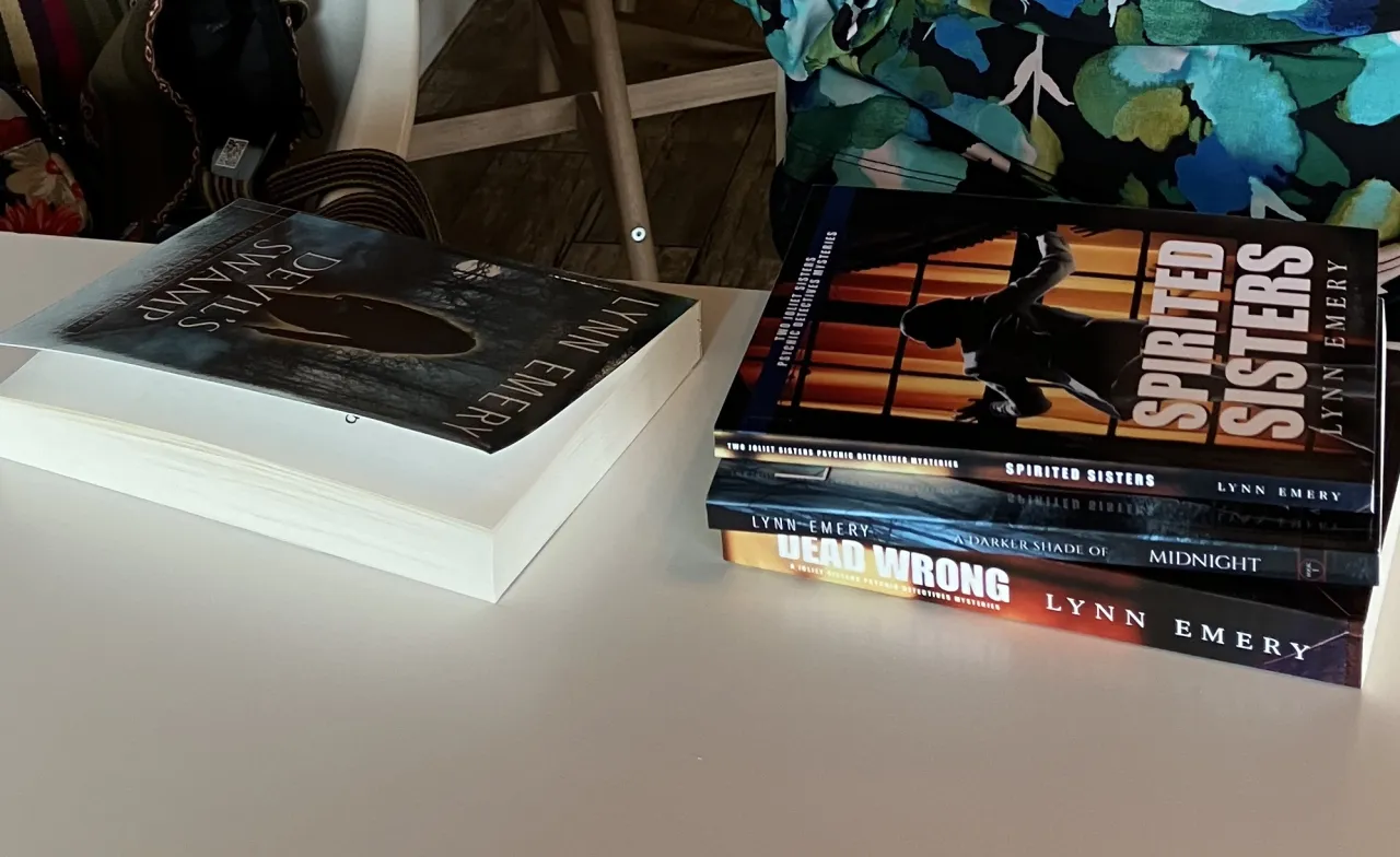 Lynn Emery’s paranormal mysteries conjure Louisiana lore and love